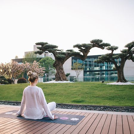 The Anandi Hotel And Spa - Luxury Healing Hotel For Wellbeing Shanghai Exterior photo